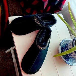 NWOT Fireside slippers